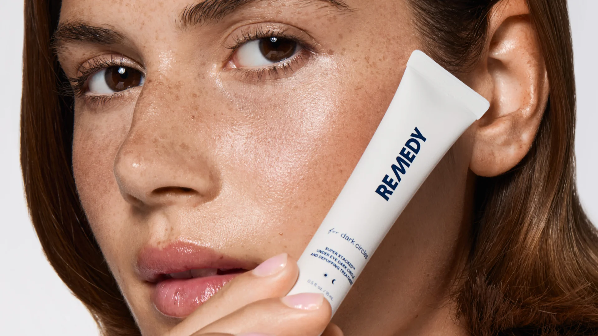 Dark Circle Reducing Advanced Eye Cream - Image 7
